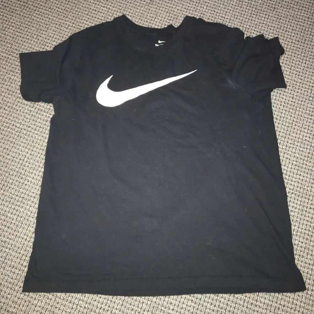 Nike Adult‎ Large Black Tee With Swoosh Logo